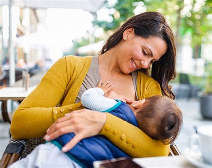 Hilary Duff: Breast-Feeding Is Giving Me ‘Tons of Anxiety’