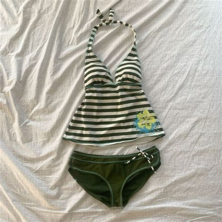 Hip Dips? These 21 Flattering Swimsuits Ditch the High-Cut Leg