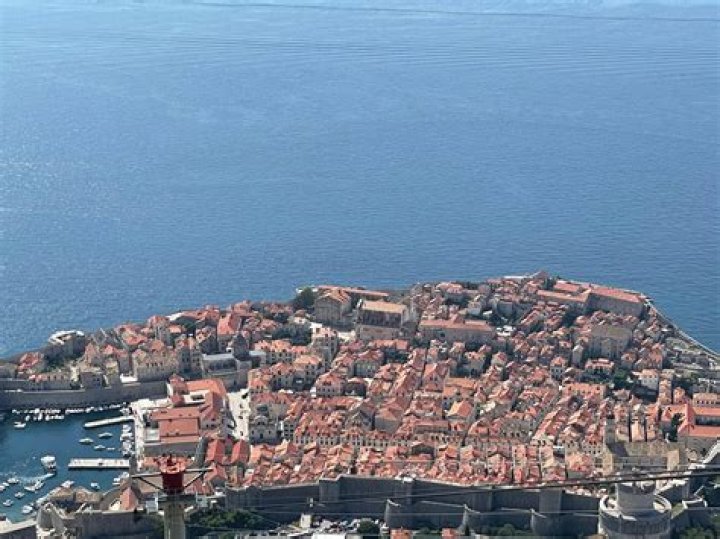 The Brit-favourite holiday hotspot set to ban tourists from using suitcases