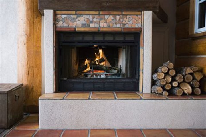 How can I make my gas fireplace crackle?