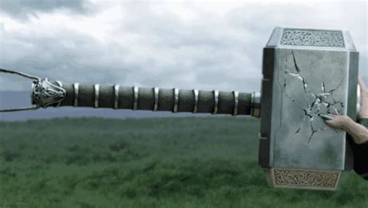 How Did Hela Break Mjolnir