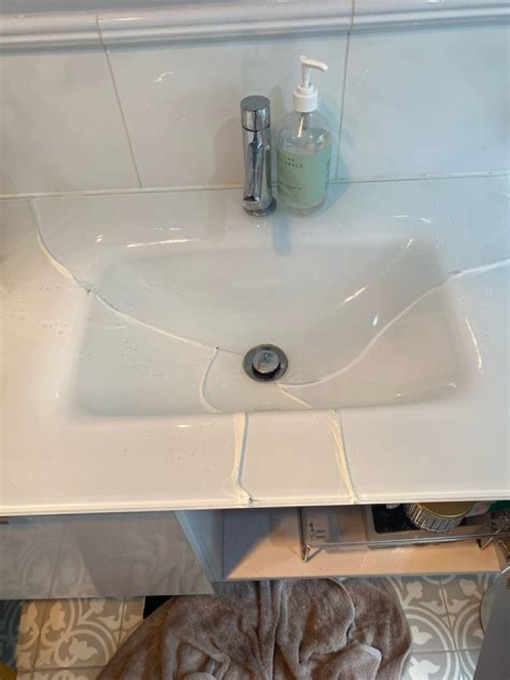 How Do You Repair A Cracked Vanity Top