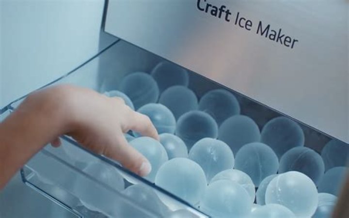 Quick Answer: How Does Lg Make Craft Ice