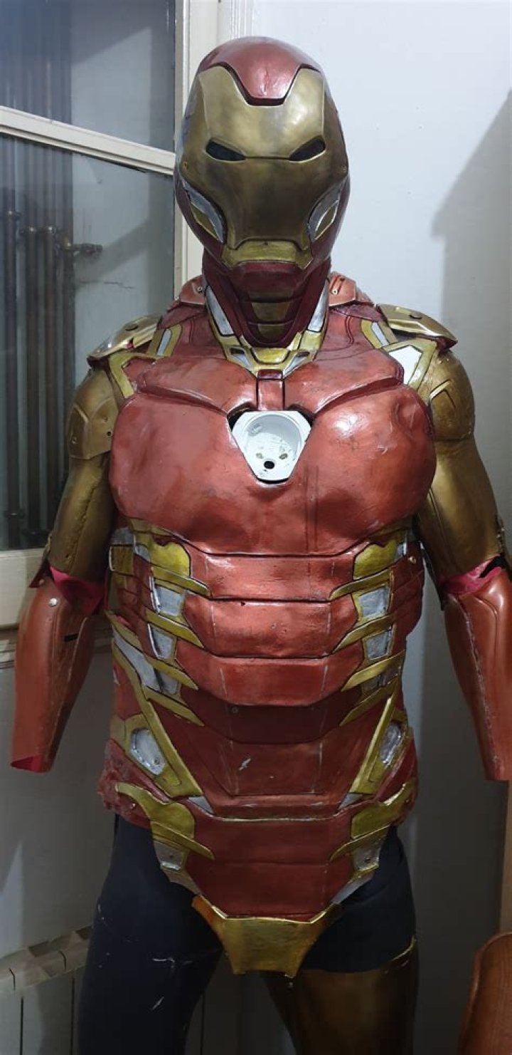 Question: How Much Does Iron Man Suit Weigh