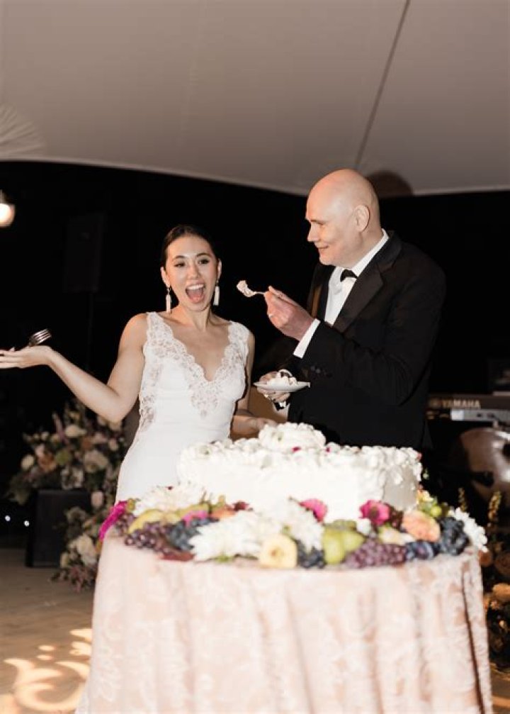 Unveiling The Age Of Billy Corgan's Wife: A Deep Dive