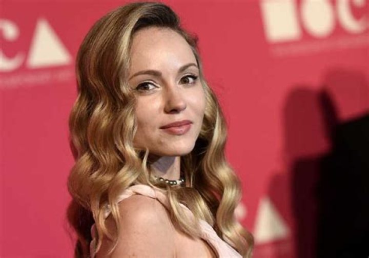 How Old Is Nikita Kahn? Discovering The Age And Life Of A Rising Star