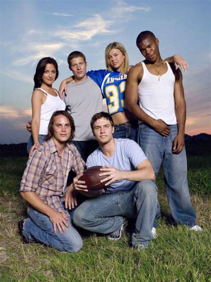 How Scott Porter Plans to Show Kids ‘Friday Night Lights’