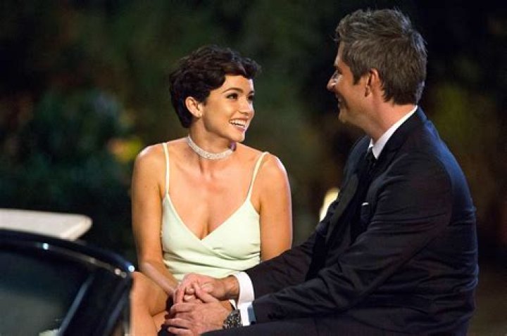 How ‘The Bachelor’ Will Tackle Age Differences This Season