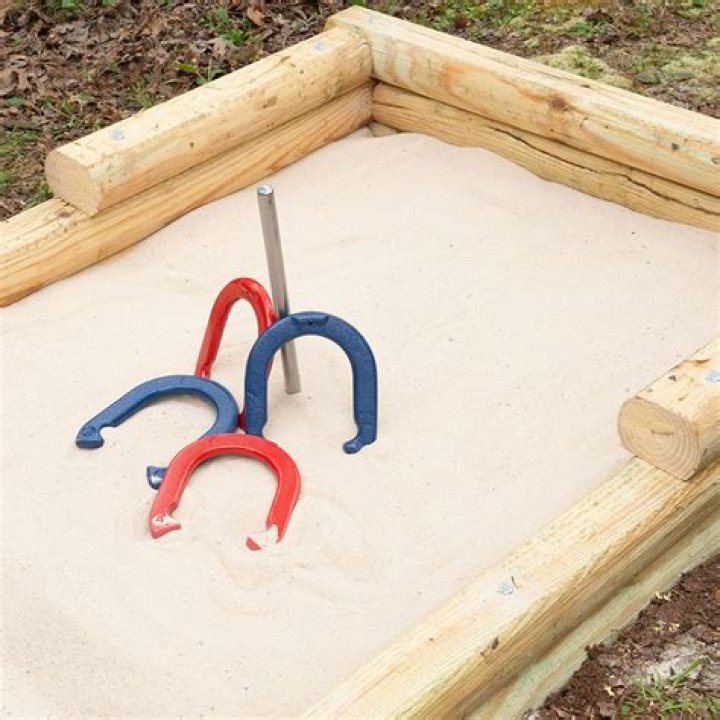 How To Build Regulation Horseshoe Pits