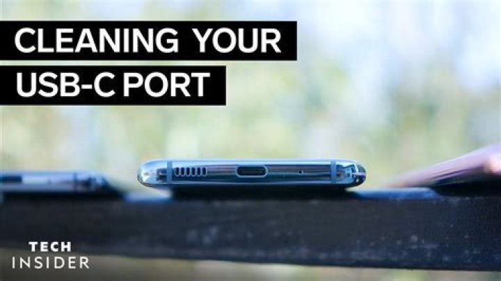Question: How To Clean Usb C Port