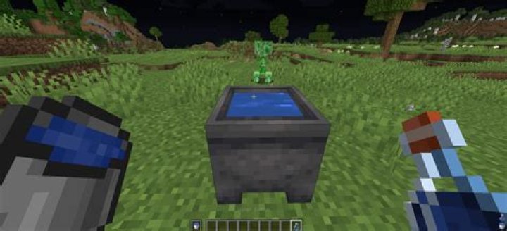 Quick Answer: How To Craft A Cauldron In Minecraft Pocket Edition