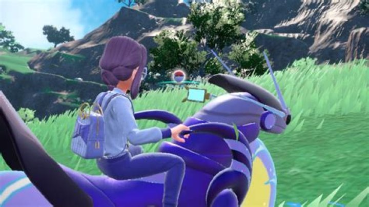 I Spent Hours Surprise Trading in Pokémon Violet… Here's What Happened