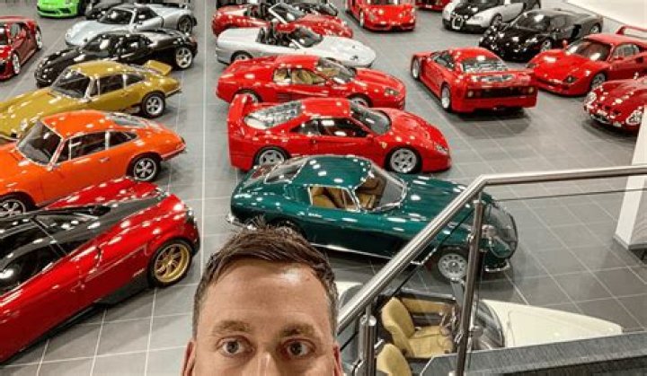 Inside Ian Poulter’s Florida mansion including stunning car collection with £1m LaFerrari, F1 simulator and luxury gym – The US Sun
