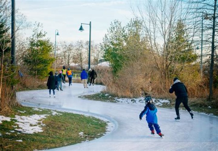 Discover The Enchantment Of The Ice Skating Trail In Quebec City