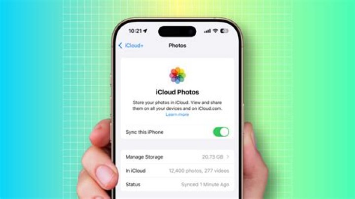 iPhone chaos as 620,000 iCloud photos and videos STOLEN by perv looking for nudes