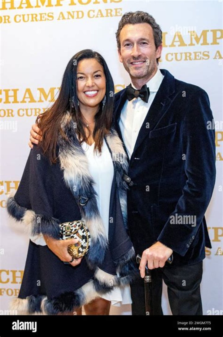 Unveiling The Mystery: Is Aaron Lazar Married?