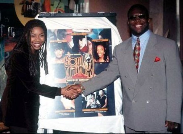 Unraveling The Mystery: Is Wanya Morris Married?