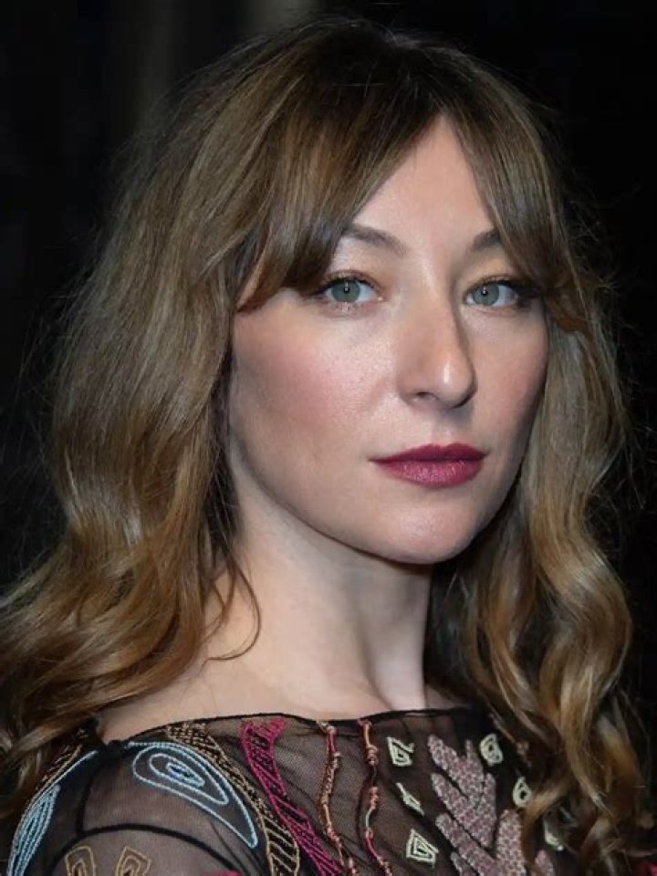 Unraveling The Mystery: Who Is Isidora Goreshter's Husband?