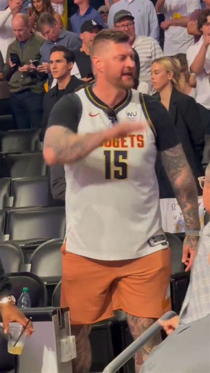 Jack Nicholson caught in courtside altercation with Nikola Jokic's brothers in fan video as Lakers lose to Nuggets