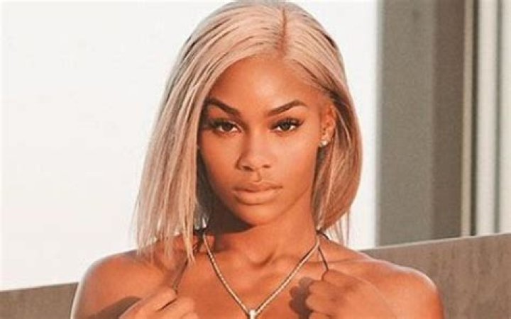 Jade Cargill Turns Up The Heat With Super Skimpy String Bikini Photo Drop