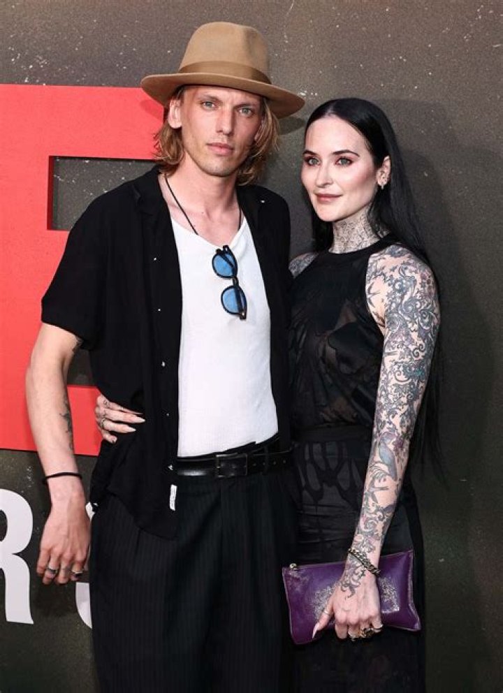 Jamie Campbell Bower’s Dating History: Photos