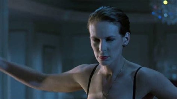 Unforgettable Moves: The Jamie Lee Curtis Dance Scene That Stole Our Hearts