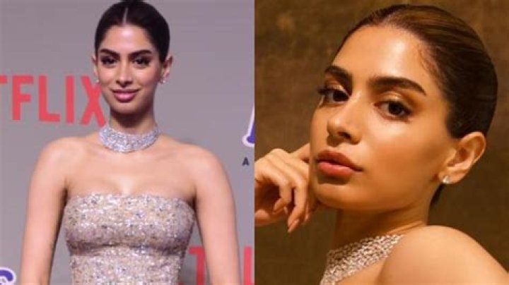 Janhvi Kapoor shares 'kissie kissie' moment with sister Khushi; fans call it adorable – India TV