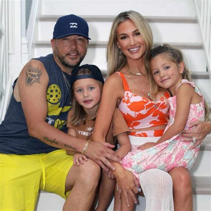 Jason Aldean's Wife Brittany Kerr Still in Hospital After Daughter's Birth