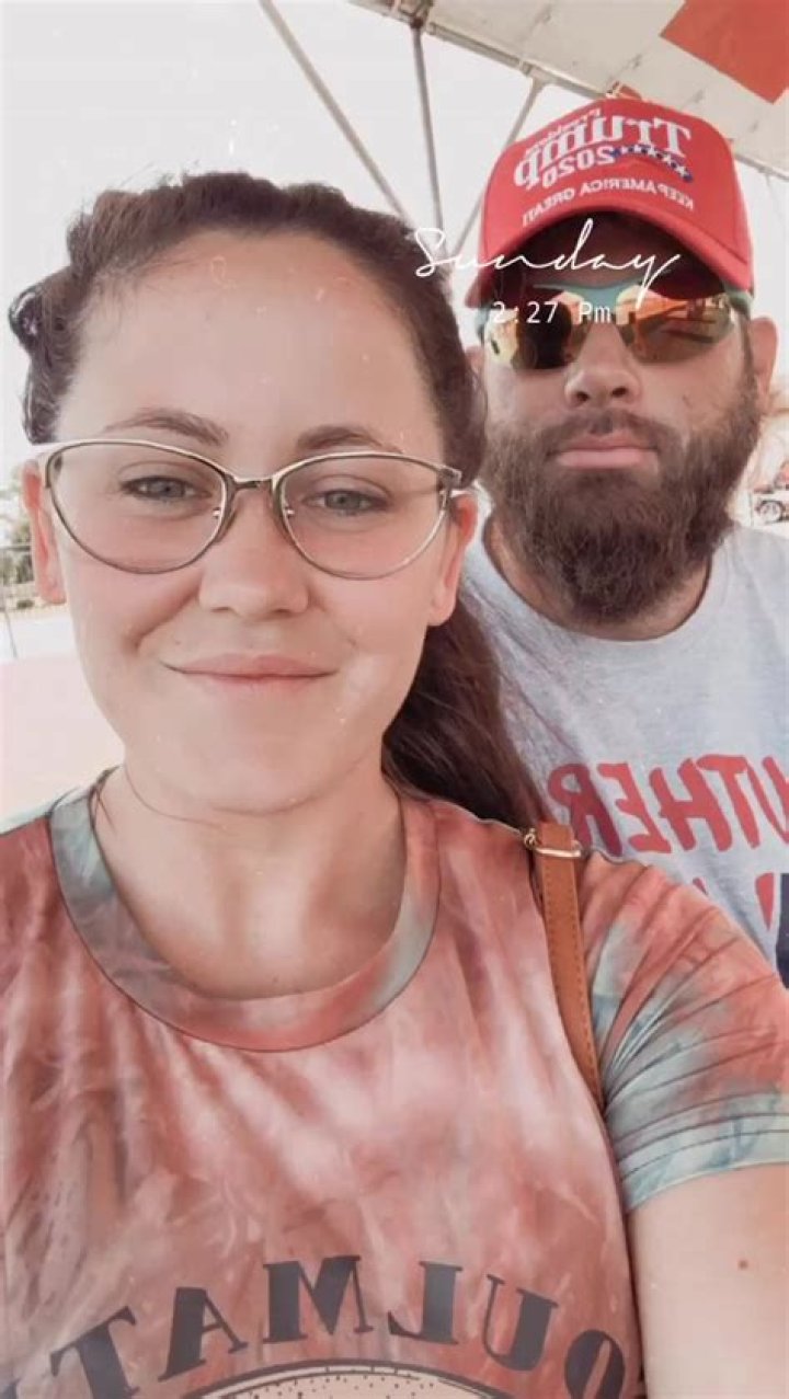 Jenelle Evans rewatches infamous Teen Mom throwback scene when she refused to go to jail because she had a Kesha concert