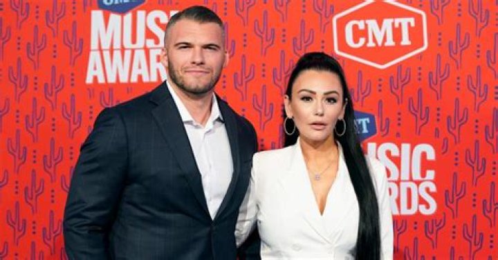 Jenni 'JWoww' Farley, Zack Clayton Carpinello Take Kids to ‘WWE Raw’