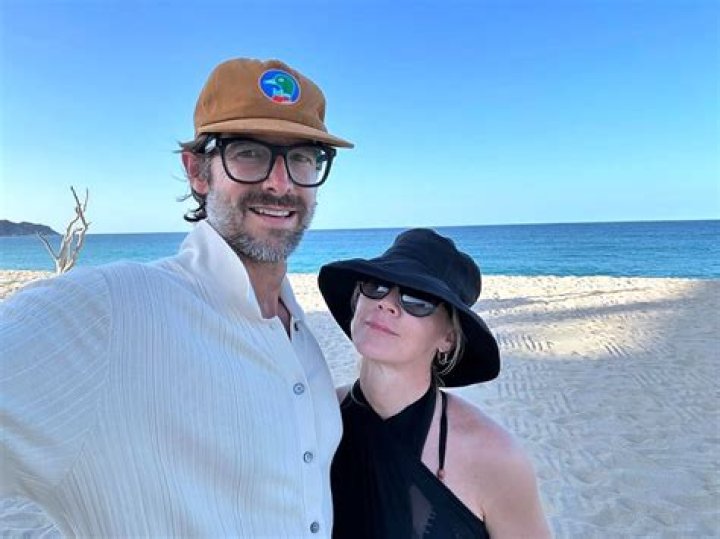 Jennie Garth, Husband Dave Abrams’ Relationship Timeline