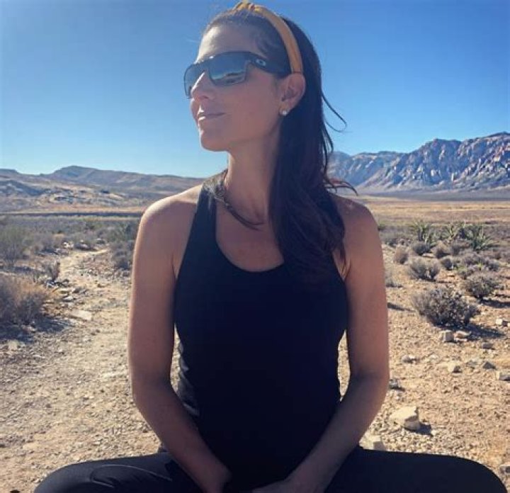 Meet Jenny Dell, the 'smoking' CBS Sports star dubbed 'the prettiest reporter on the sidelines' by adoring fans