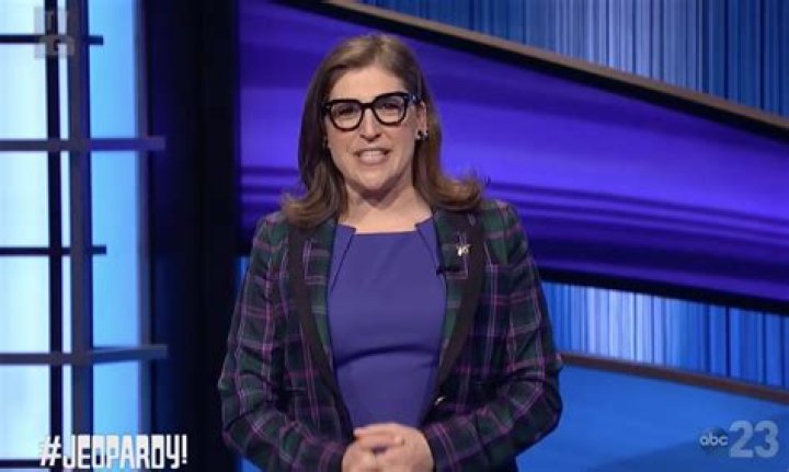Jeopardy! host Mayim Bialik admits to huge on-air blunder & is forced to pay back new player before Ryan Long’s 12th win