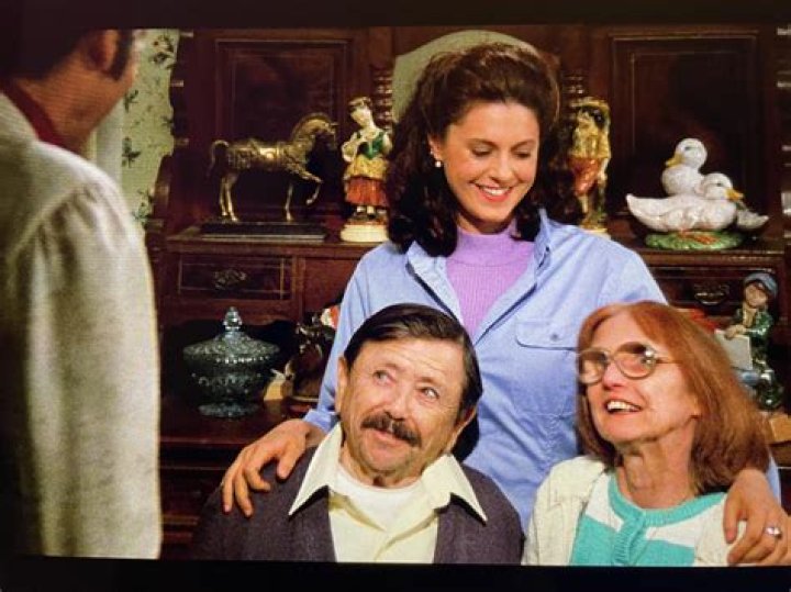 Jerry Maren Dead: Last 'Wizard of Oz' Munchkin Dies at 98