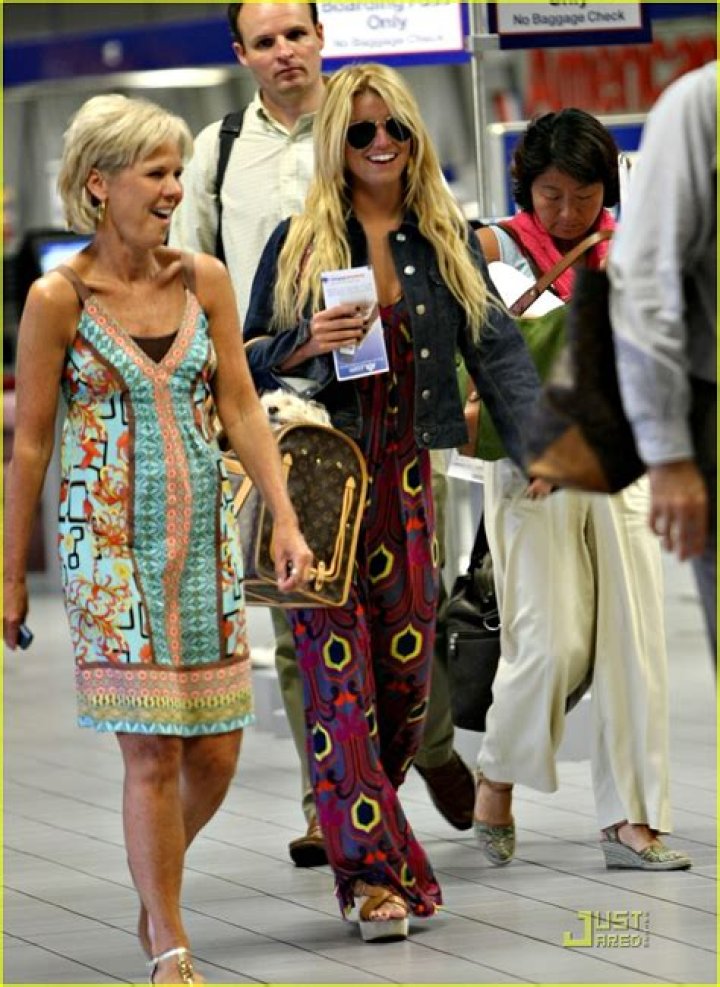 Jessica Simpson And Tony: A Journey Through Fame And Love