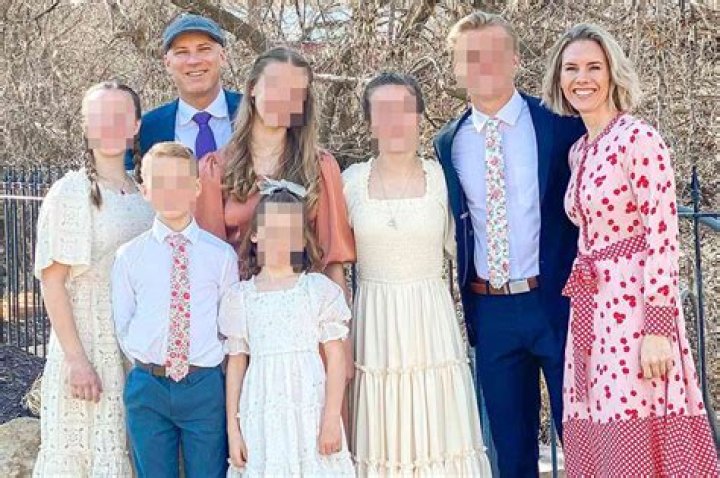 The Ultimate Guide To Jodi Hildebrandt's 8-Passenger Vehicle