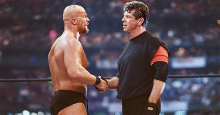 Johnny Ace Tells WWE Extras It Doesn’t Make Sense That He’s Vince McMahon’s Right-Hand Man