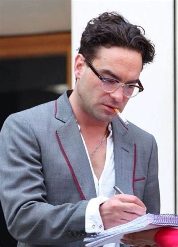 Johnny Galecki Smoking: The Truth Behind The Actor's Habit