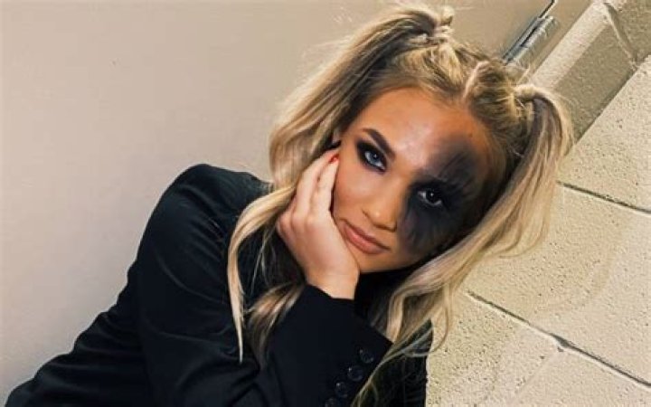 Julia Hart Drops Seductive Photos After Dark AEW Character Change