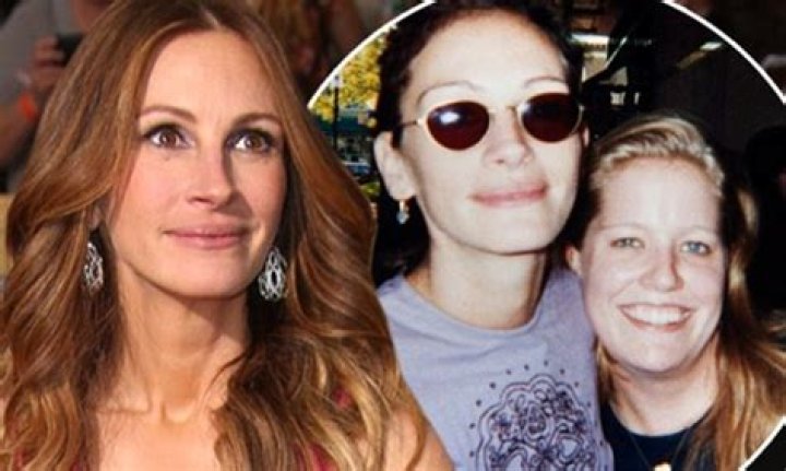 Julia Roberts Talks Half-Sister Nancy Motes' Suicide
