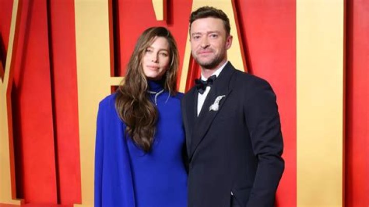 Justin Timberlake Shares Video of Jessica Biel at Concert After DWI
