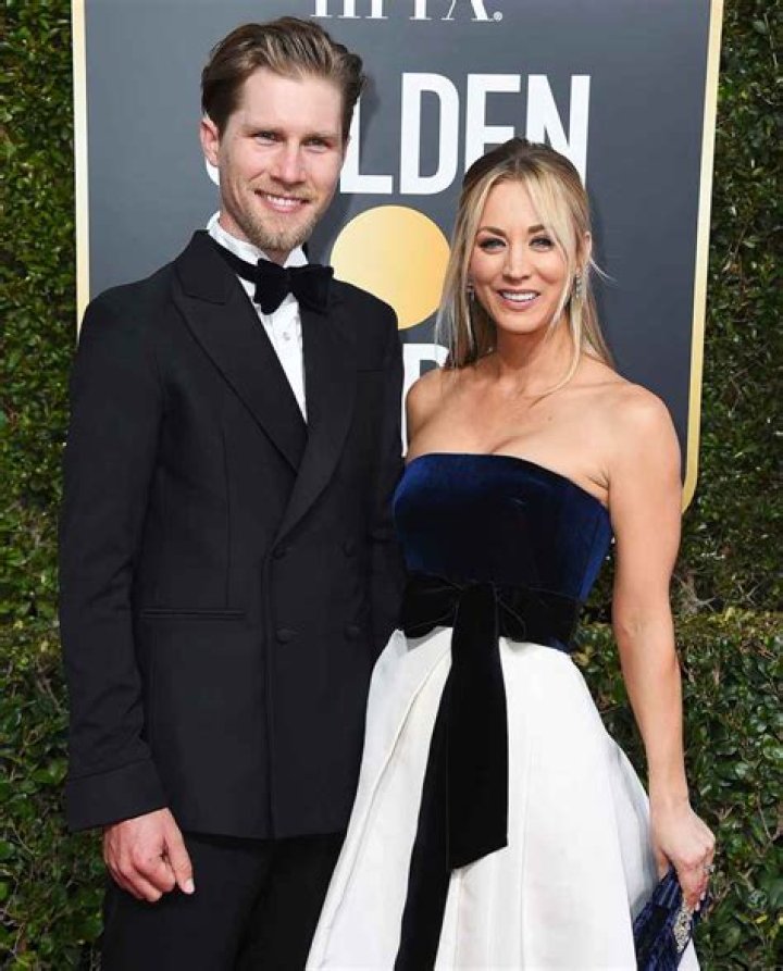 Kaley Cuoco Says Karl Cook Doesn’t Feel Emasculated By Her Fame