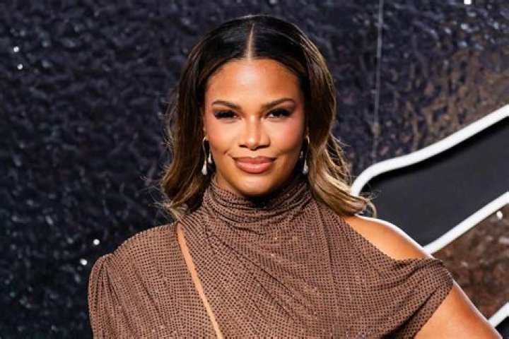 Kamie Crawford Ethnicity, Nationality, Race, Family, Body measurements, career