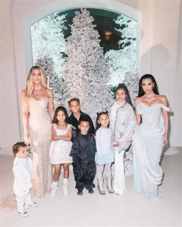 Kardashians Christmas Card 2020: A Festive Family Tradition