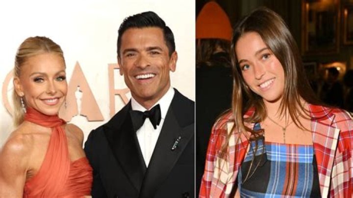 Kelly Ripa, Mark Consuelos Show Off Toned Bodies in Mexico: Pics