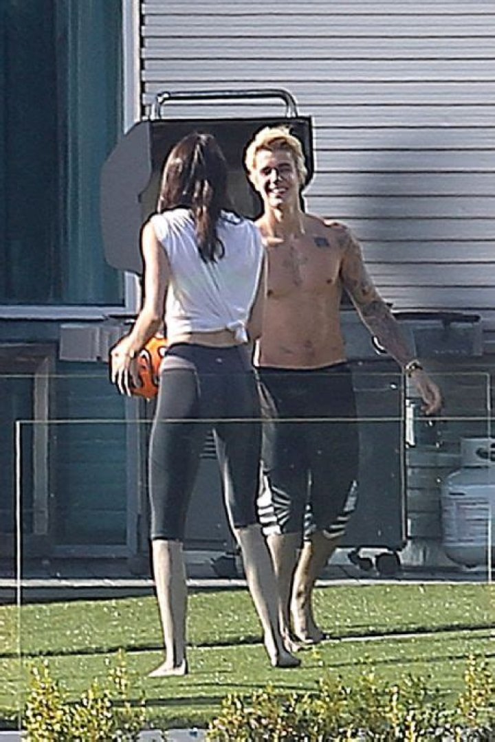 Kendall Jenner And Justin Bieber: A Look At Their Dating History