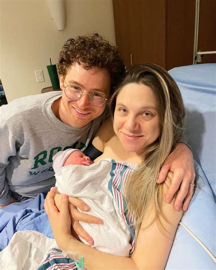 Keri Russell Gives Birth to First Child With Matthew Rhys