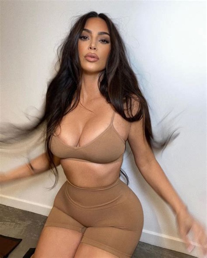 Kim Kardashian shows off her curves in new SKIMS Butter collection bra and underwear – The US Sun