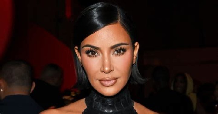 When Kim Kardashian Roasts Tom Brady: The Boos And Cheers