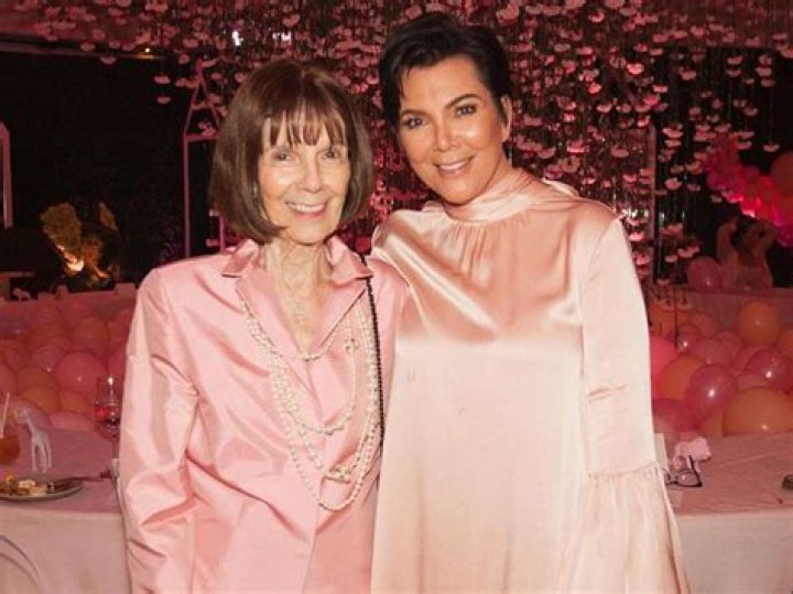 Kris Jenner: A Deep Dive Into The Life Of A Mother And Manager
